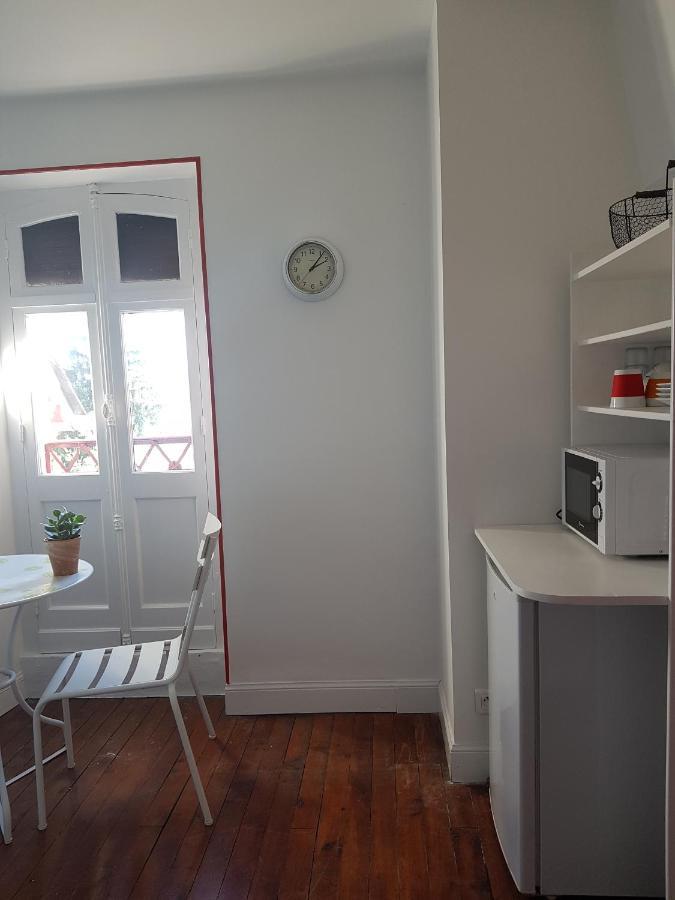 Nay  Le Bearn Sous Les Toits Bed & Breakfast エクステリア 写真